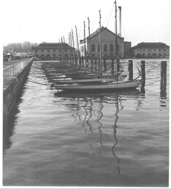 These smal sail boats were used to train midhshipmen as sailors. These could also be used on Sundays to take girlfriends or families on a 'cruise' of the Severn River. The 'rigging' of these in 1938 